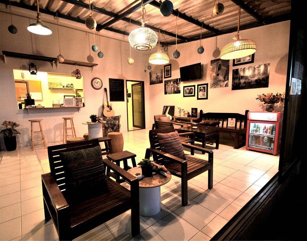 Feelgood@Journey Hostel Phuket Exterior foto